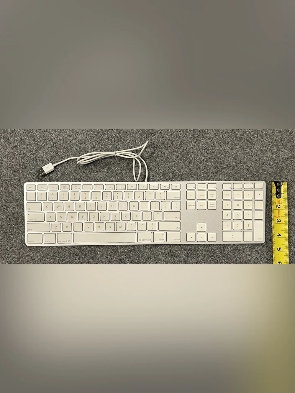 Apple Office Keyboard A1243 No. 2171 2 USB Ports